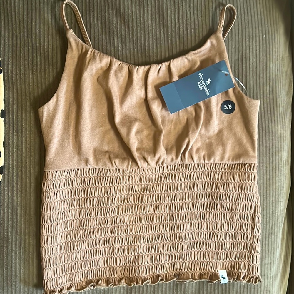 Tan and black tank top for 5/6 yr old girl. Perfect condition, never worn.